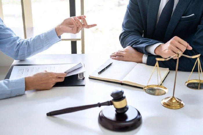 The Insurance Lawyer You Need for Maximum Recovery
